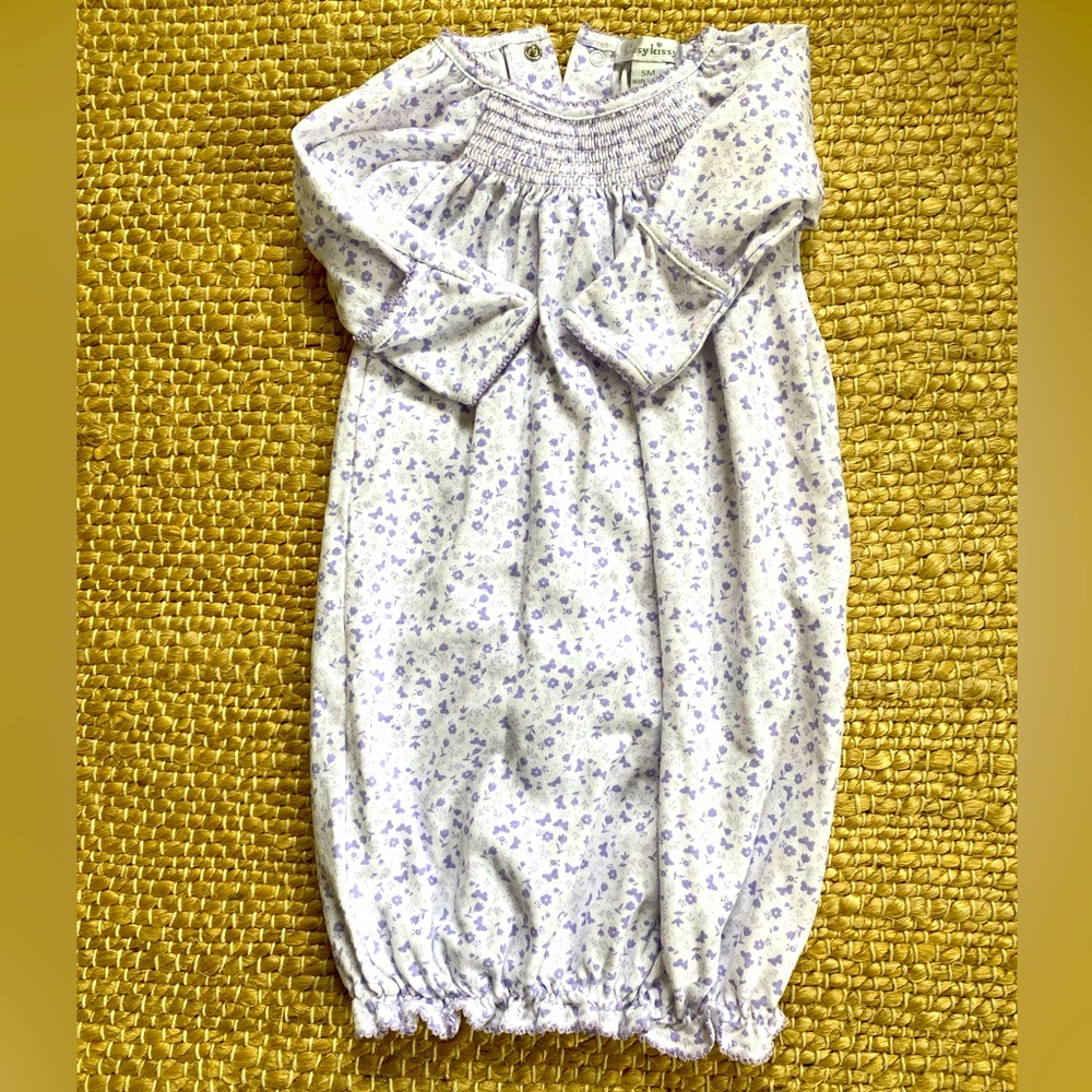 Kissy Kissy Infant Smocked Gown - Small NWOT